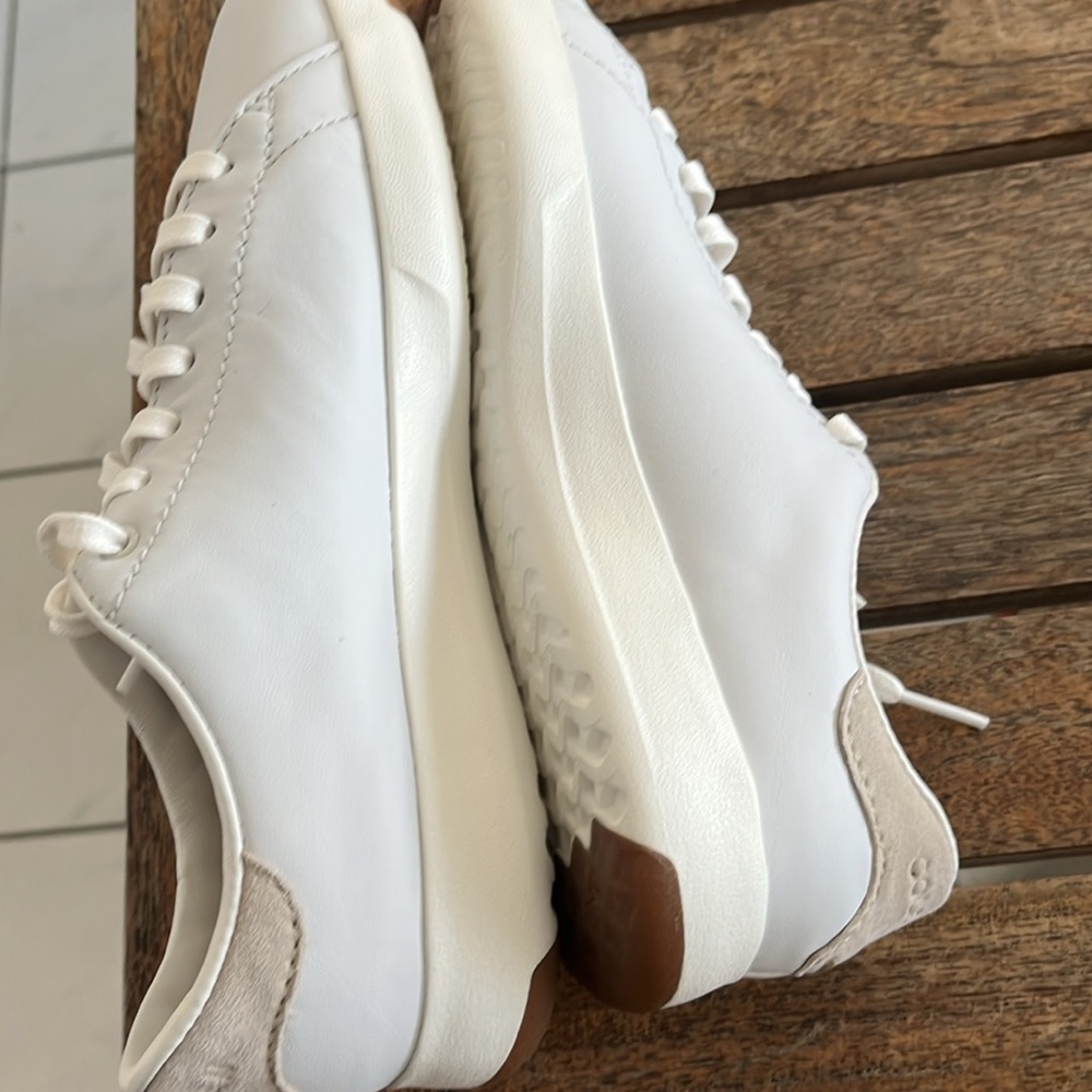 Col Haan GrandPro tennis shoes lightweight white size 5.5 B never worn outside - Picture 8 of 10